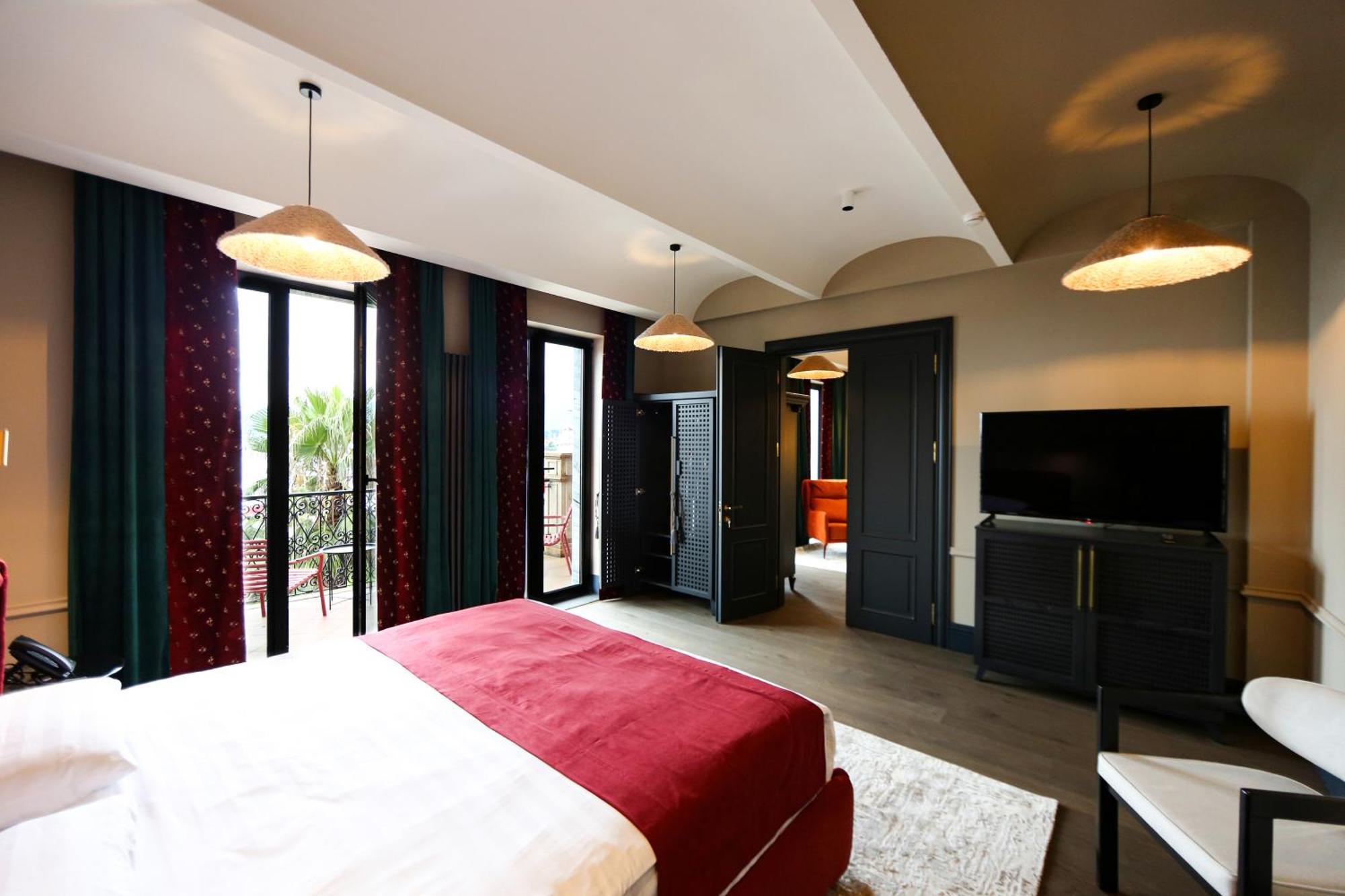 Hotel Retro Batumi Eksteriør bilde