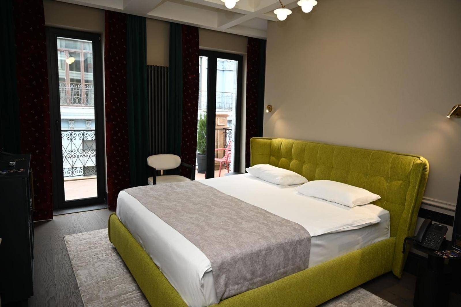 Hotel Retro Batumi Eksteriør bilde