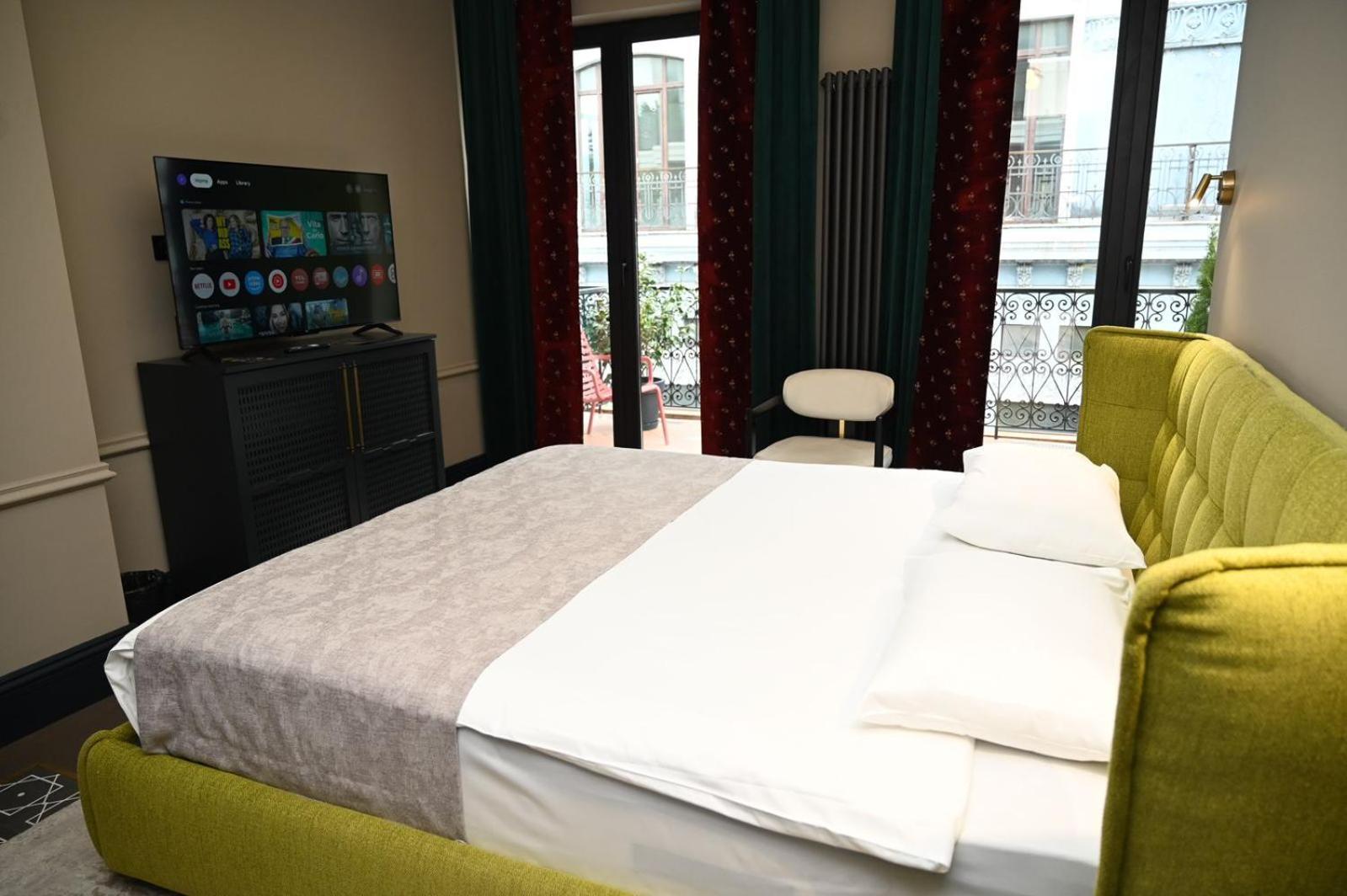 Hotel Retro Batumi Eksteriør bilde